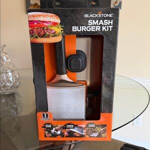 Blackstone Smash Burger Kit - Black and Silver